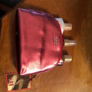 Victoria’s Secret passion struck gift set